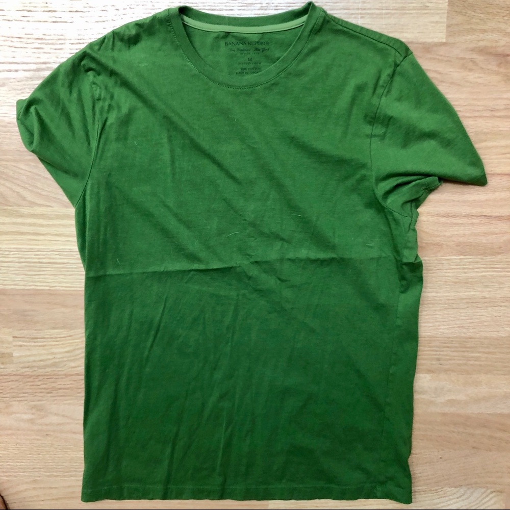Banana Republic crew neck tee